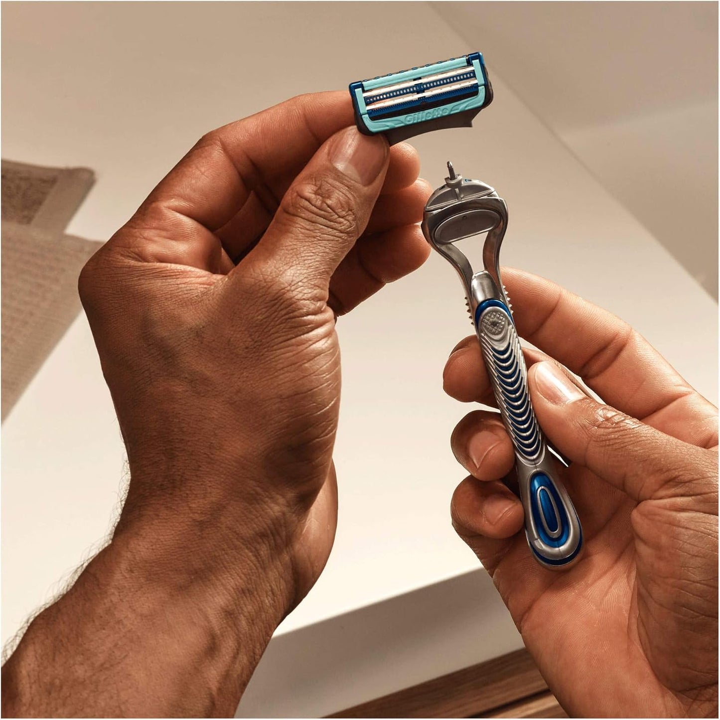 Gillette Skinguard Sensitive Navulmesjes Voor Mannen, Verpakking Met 8 Navulmesjes, Verbeterde Lubrastrip, Past Op Fusion-Handvatten